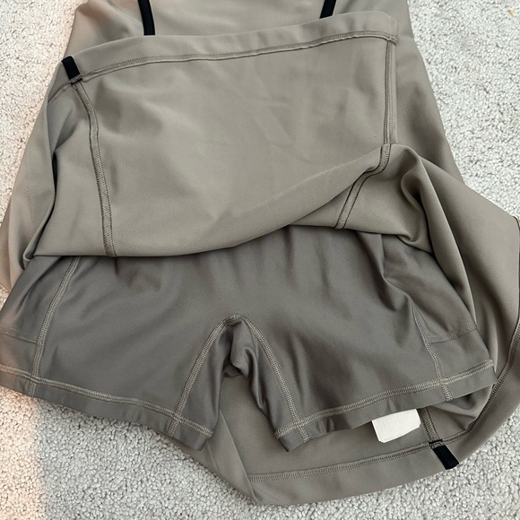 Tan Sleeveless Dress with Black Accents - Picture 5 of 7